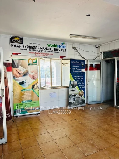 OFFICES TO LET at Avondale Shopping Center