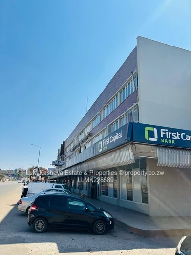 OFFICES TO LET at Avondale Shopping Center